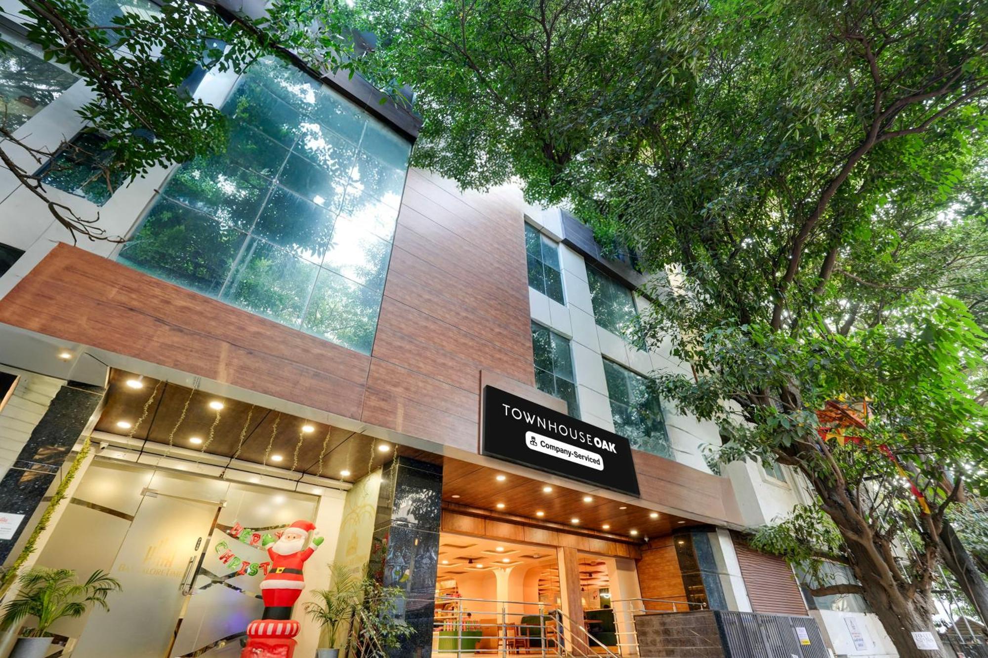 Super Townhouse Oak Aecs Formerly Bangalore Times Exteriér fotografie
