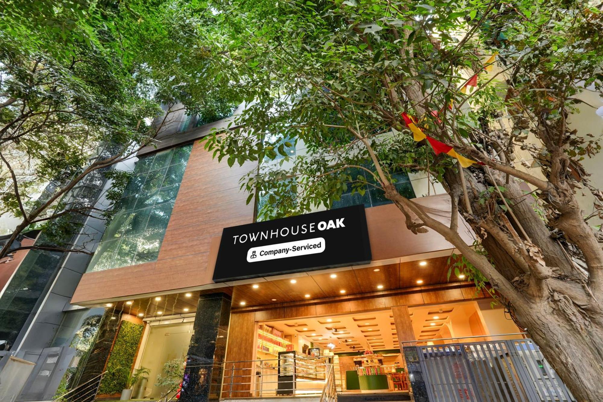 Super Townhouse Oak Aecs Formerly Bangalore Times Exteriér fotografie