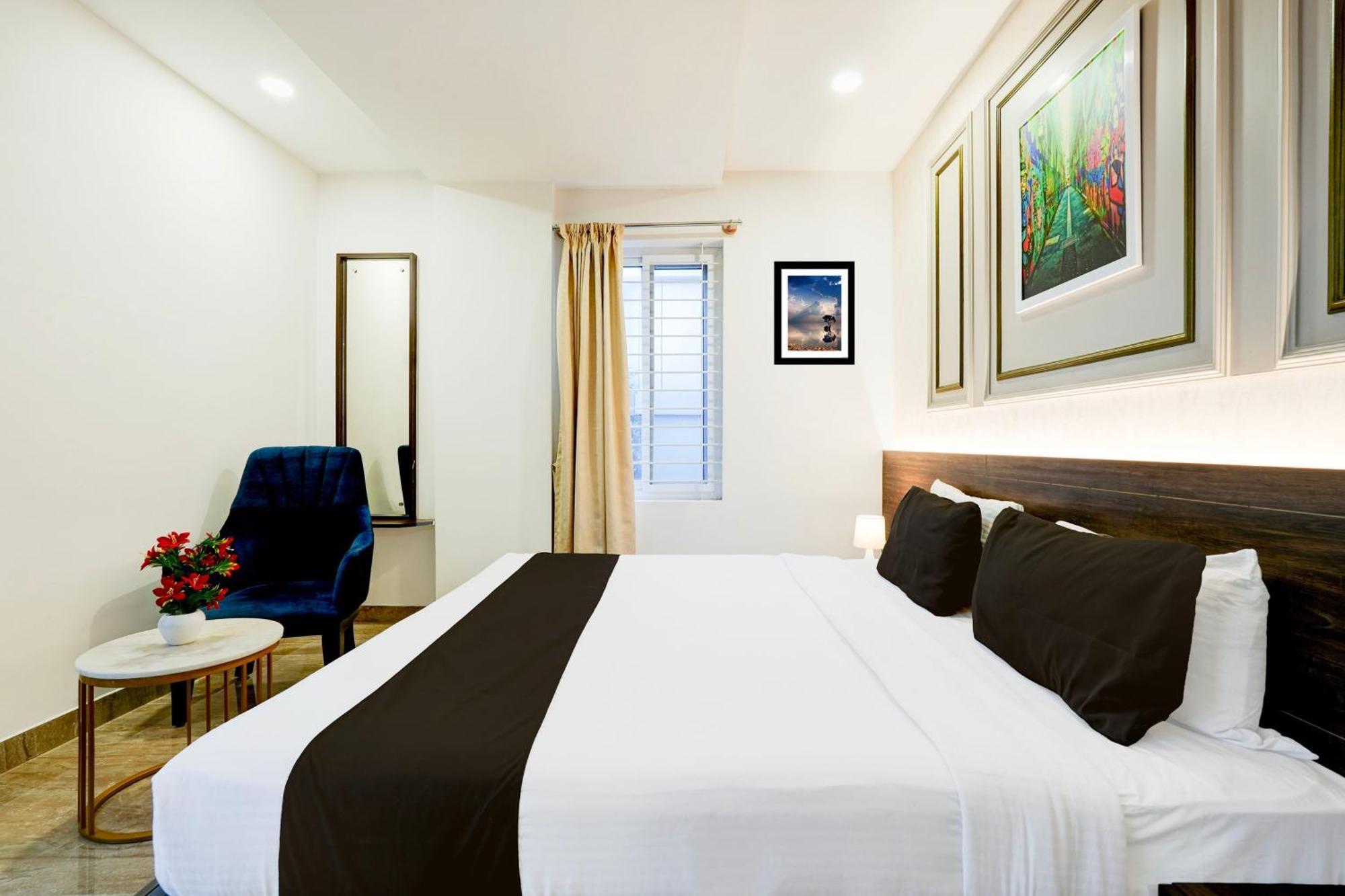 Super Townhouse Oak Aecs Formerly Bangalore Times Exteriér fotografie