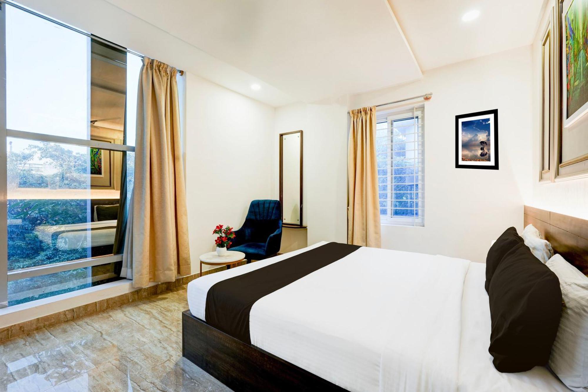 Super Townhouse Oak Aecs Formerly Bangalore Times Exteriér fotografie